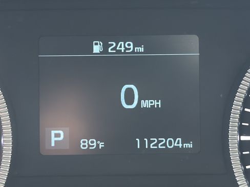 Used 2022 Kia Telluride EX w/ EX Premium Package FWD image 2