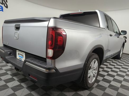Used 2017 Honda Ridgeline RT image 5