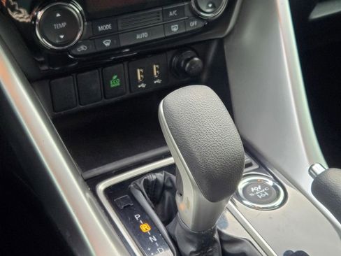 Used 2023 Mitsubishi Eclipse Cross LE image 33