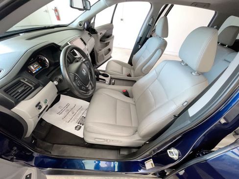 Used 2017 Honda Pilot EX-L image 11