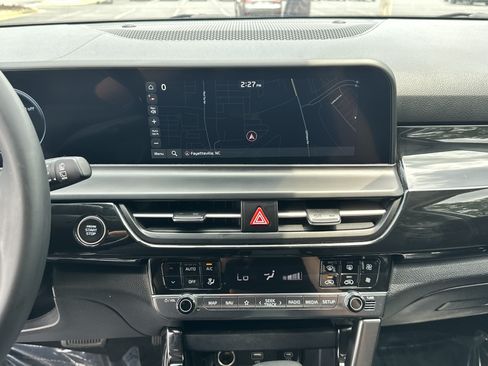 Used 2024 Kia Seltos S FWD image 24