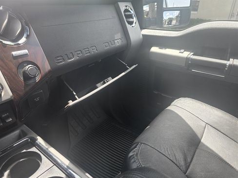 Used 2015 Ford F350 Lariat w/ Lariat Ultimate Package AWD/4WD image 28