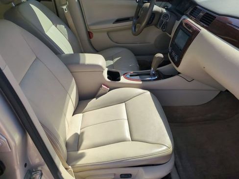 Used 2008 Chevrolet Impala LT w/ Luxury Edition Package image 27