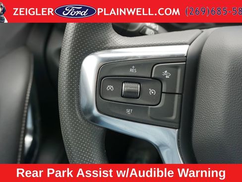 Used 2024 Chevrolet Blazer LT w/ Convenience Package FWD image 24