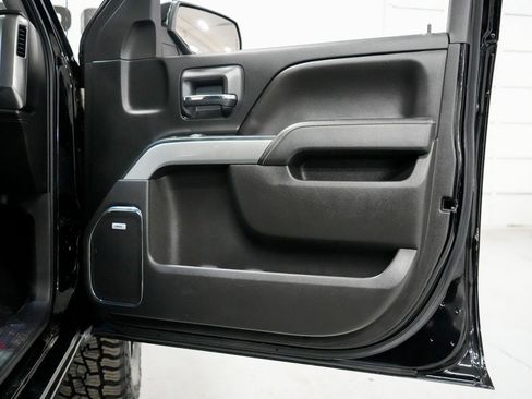 Used 2018 Chevrolet Silverado 1500 LTZ Z71 w/ LTZ Plus Package image 21