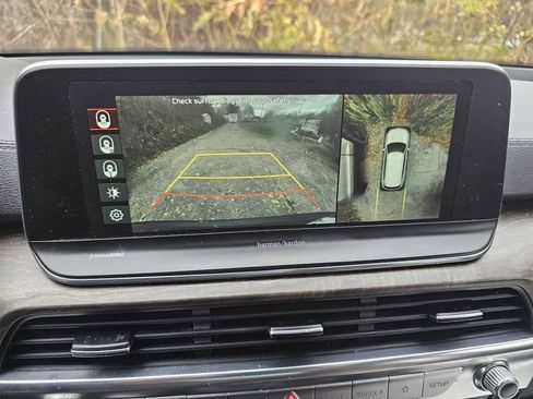 Used 2020 Kia Telluride SX w/ SX Prestige Package image 28