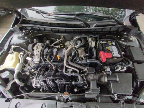 Used 2023 Nissan Altima 2.5 SV image 11