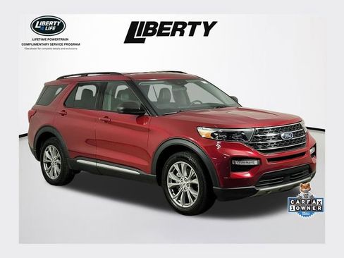 Used 2023 Ford Explorer XLT w/ Equipment Group 202A AWD/4WD image 1