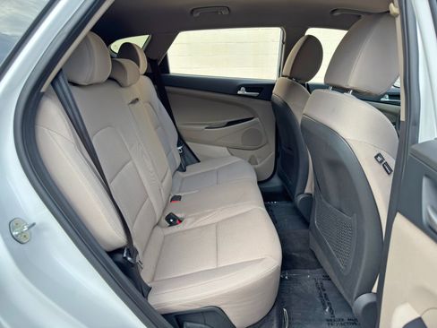 Used 2020 Hyundai Tucson SE FWD image 32