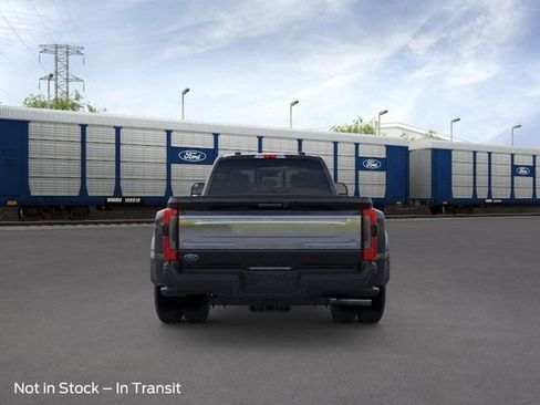 New 2026 Ford F350 4x4 Crew Cab DRW Super Duty image 5
