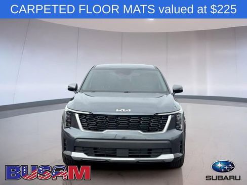 Used 2024 Kia Sorento LX FWD image 2
