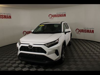 Used 2022 Toyota RAV4 XLE w/ Convenience Package