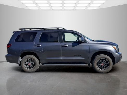 Used 2020 Toyota Sequoia TRD Pro AWD/4WD image 4