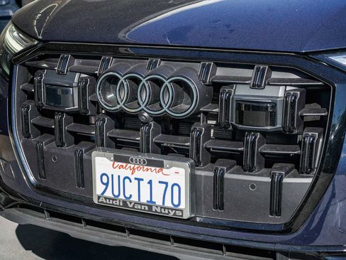 Used 2025 Audi Q7 2.0T Premium w/ Convenience Plus Package image 8