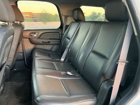Used 2011 Chevrolet Tahoe LS image 13