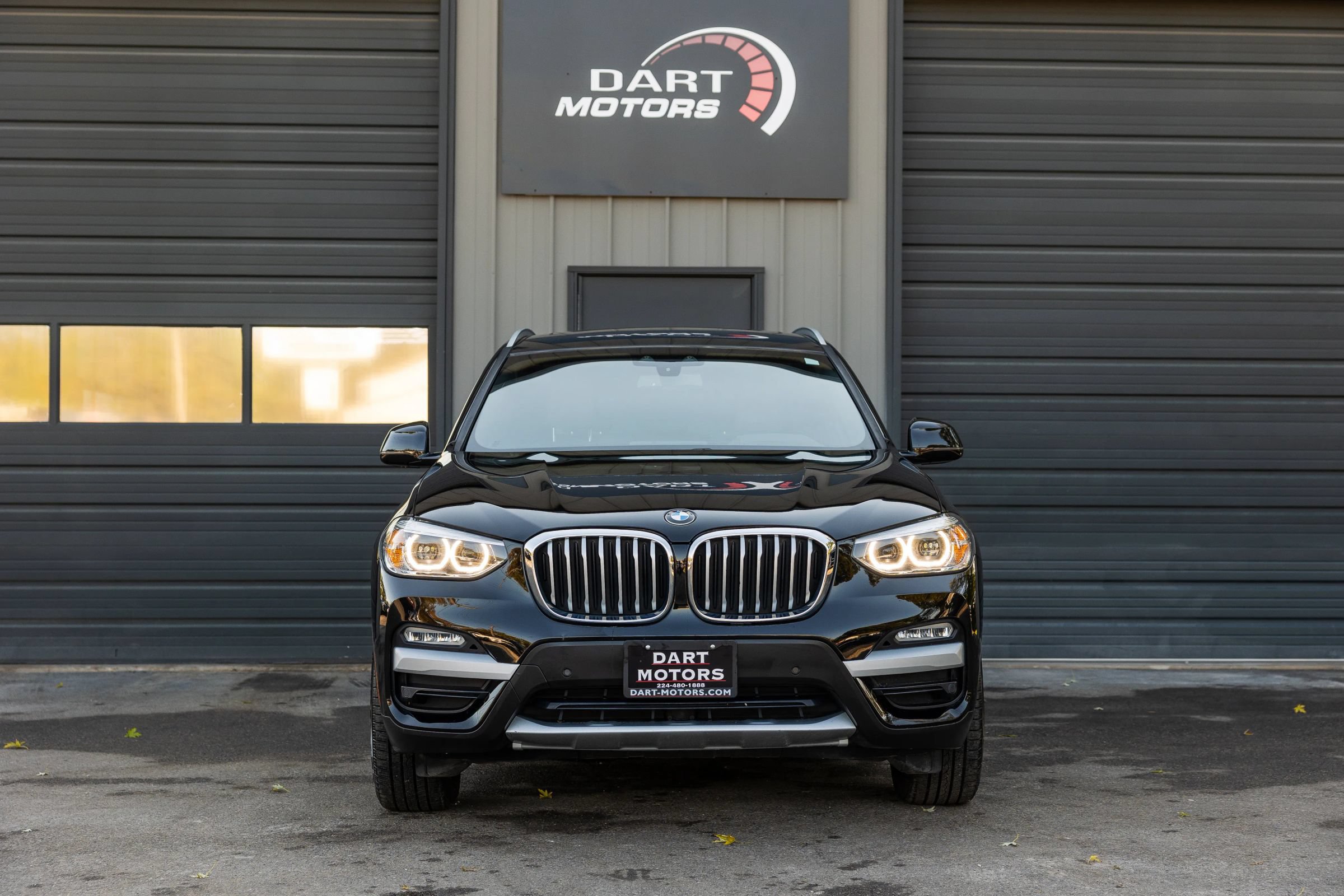 Used 2019 BMW X3 xDrive30i w/ Convenience Package AWD/4WD image 2
