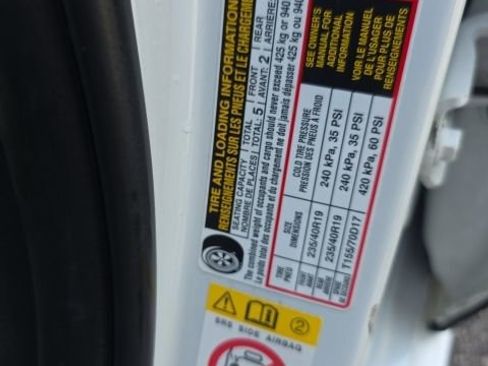 Used 2019 Toyota Avalon Touring w/ Carpet Mat Package FWD image 35