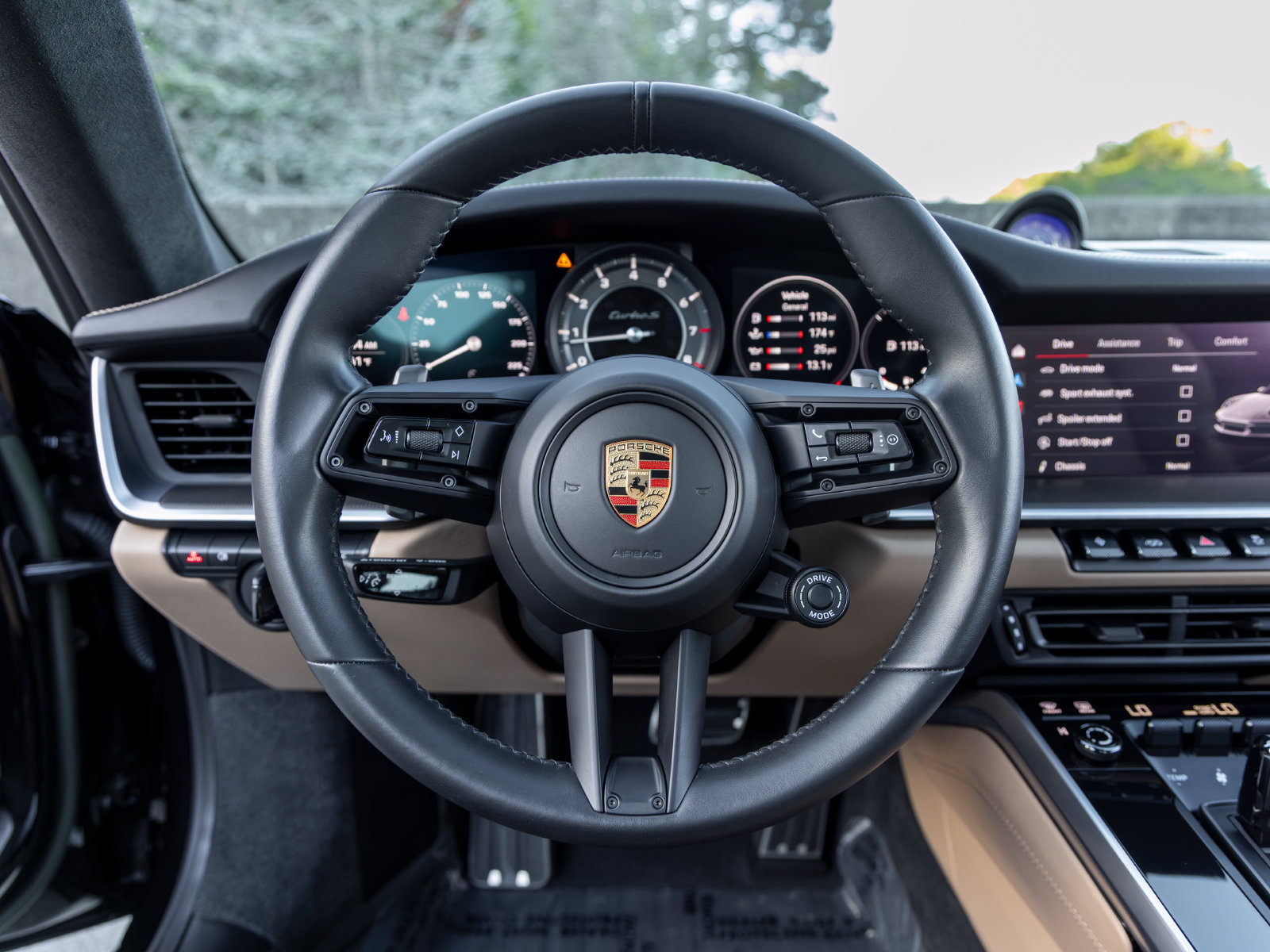 Certified 2023 Porsche 911 Turbo S AWD/4WD image 39