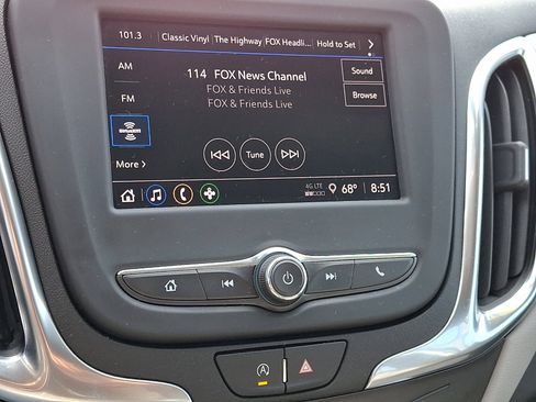 Used 2022 Chevrolet Equinox LS AWD/4WD image 17