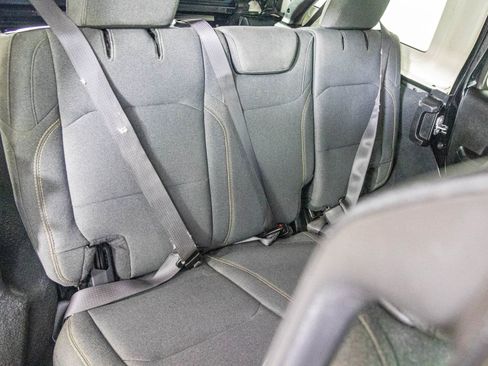 Used 2024 Jeep Wrangler Willys image 41