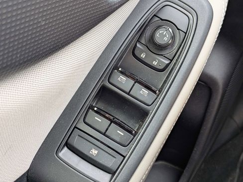 Certified 2023 Subaru Forester Premium image 26