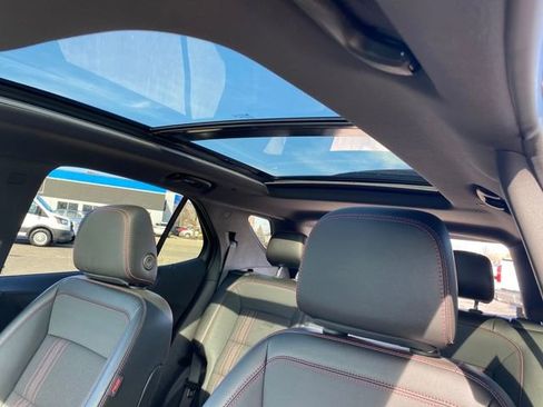 Certified 2024 Chevrolet Equinox RS w/ LPO, Floor Liner Package image 14