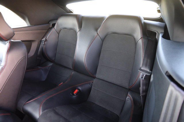 Used 2022 Ford Mustang GT Premium w/ Equipment Group 401A RWD image 9