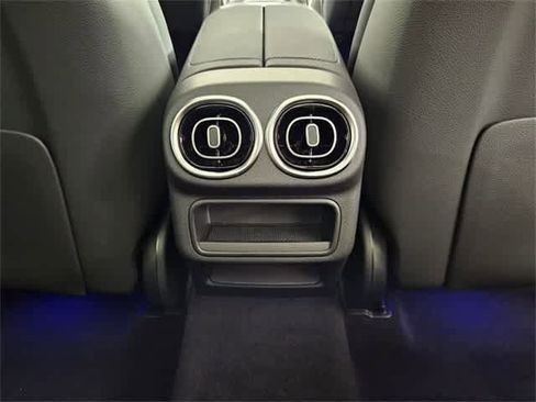 Certified 2025 Mercedes-Benz GLC 300 4MATIC image 61