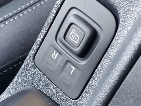 New 2025 Ford Bronco Big Bend image 23