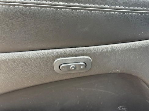 Used 2018 Jeep Grand Cherokee Limited AWD/4WD image 19