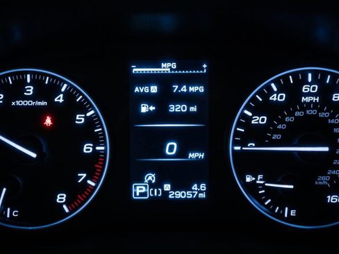 Used 2024 Subaru Crosstrek 2.0i Premium image 18