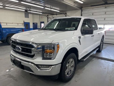 Used 2022 Ford F150 XLT w/ Equipment Group 302A High AWD/4WD image 2
