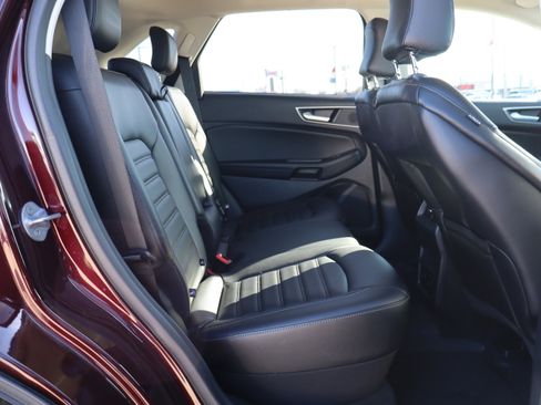 Used 2023 Ford Edge SEL w/ Convenience Package image 12