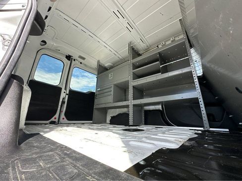 Used 2019 RAM ProMaster City Tradesman SLT FWD image 9
