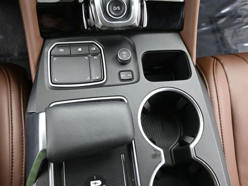 Used 2024 Acura MDX SH-AWD w/ Technology Package image 19