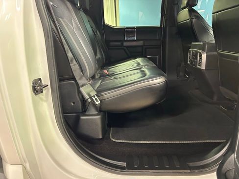 Used 2017 Ford F150 Platinum w/ Equipment Group 701A Luxury image 21