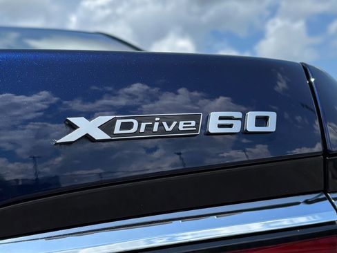 Used 2023 BMW i7 xDrive60 AWD/4WD image 61