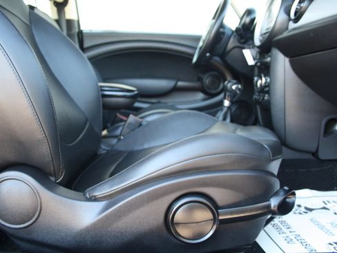 Used 2013 MINI Cooper Hardtop FWD image 8