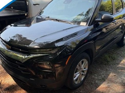 Used 2023 Chevrolet TrailBlazer LS FWD image 1