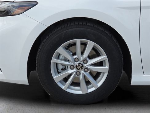 New 2026 Toyota Camry LE image 9