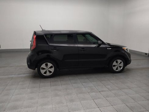 Used 2014 Kia Soul + image 10