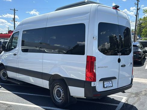 Used 2024 Mercedes-Benz Sprinter 2500 image 5