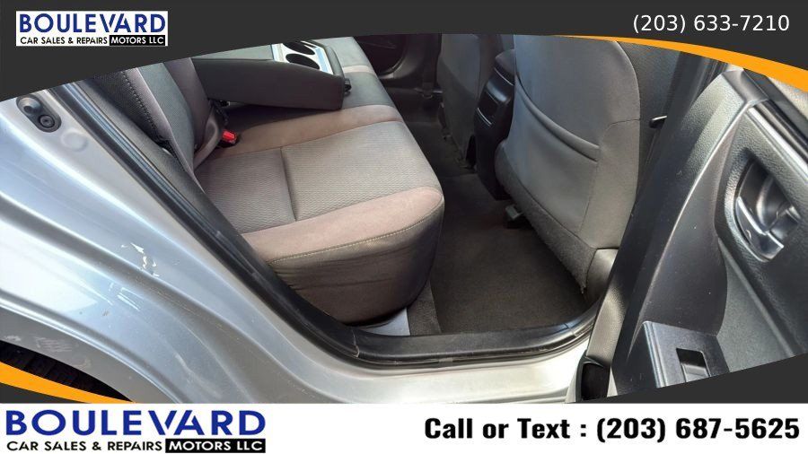 Used 2019 Toyota Corolla LE FWD image 29