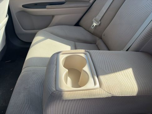 Used 2014 Honda Accord LX image 10