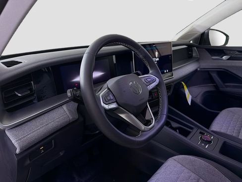 New 2026 Volkswagen Tiguan S FWD image 9