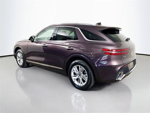 Used 2022 Genesis GV70 2.5T image 7