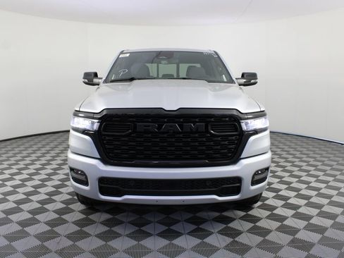 New 2026 RAM 1500 4x4 Crew Cab image 25