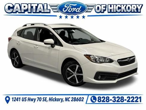 Used 2022 Subaru Impreza 2.0i Premium AWD/4WD image 1