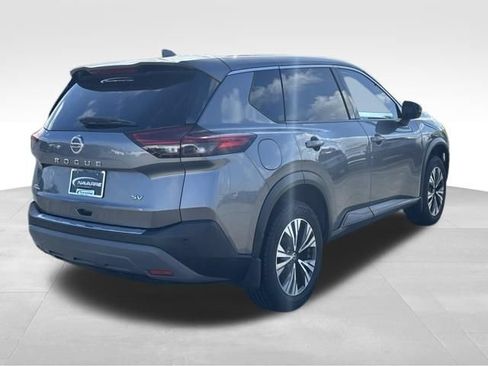 Used 2021 Nissan Rogue SV FWD image 5