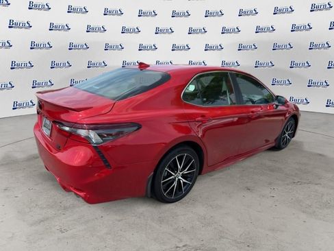 Used 2024 Toyota Camry SE AWD/4WD image 7